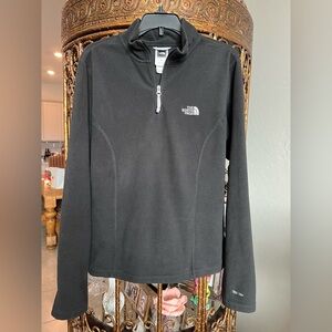 North Face Women’s Microfleece Pullover